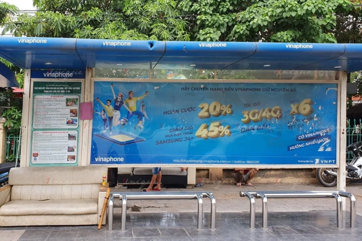 Nhà Chờ Xe Bus